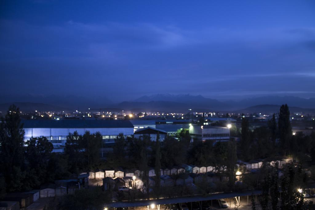 比什凯克市最佳2号公寓 客房 照片